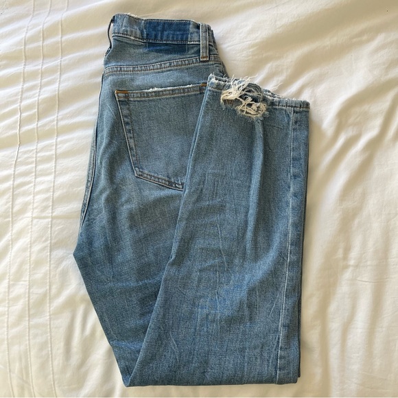 Abercrombie & Fitch Denim - Abercrombie Curve Love Ultra High Rise Ankle Straight Jean, 27